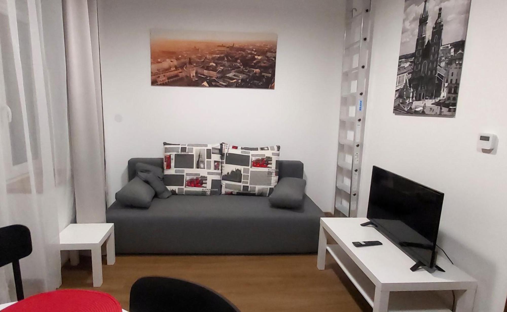 Old Town Stage Apartment One คราคูฟ ภายนอก รูปภาพ