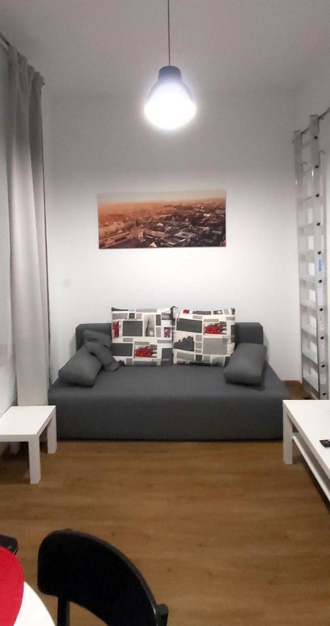 Old Town Stage Apartment One คราคูฟ ภายนอก รูปภาพ