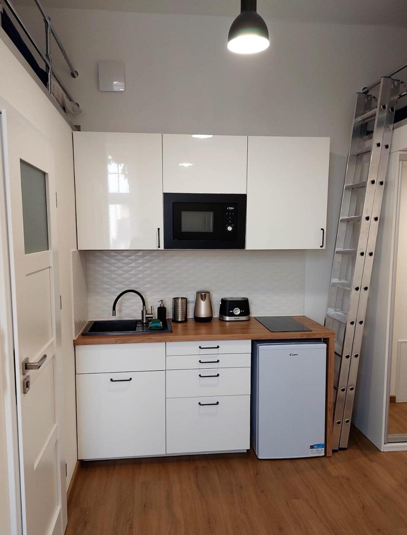 Old Town Stage Apartment One คราคูฟ ภายนอก รูปภาพ