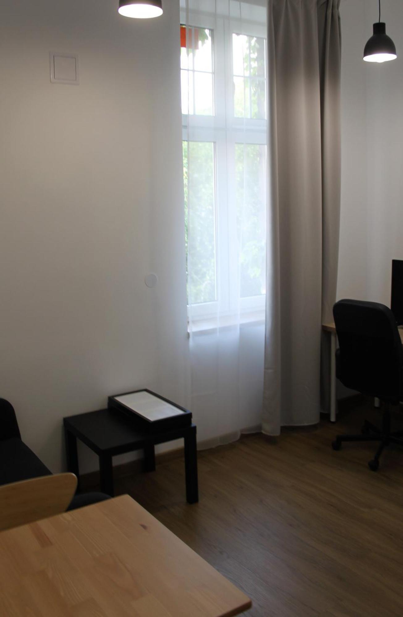 Old Town Stage Apartment One คราคูฟ ภายนอก รูปภาพ