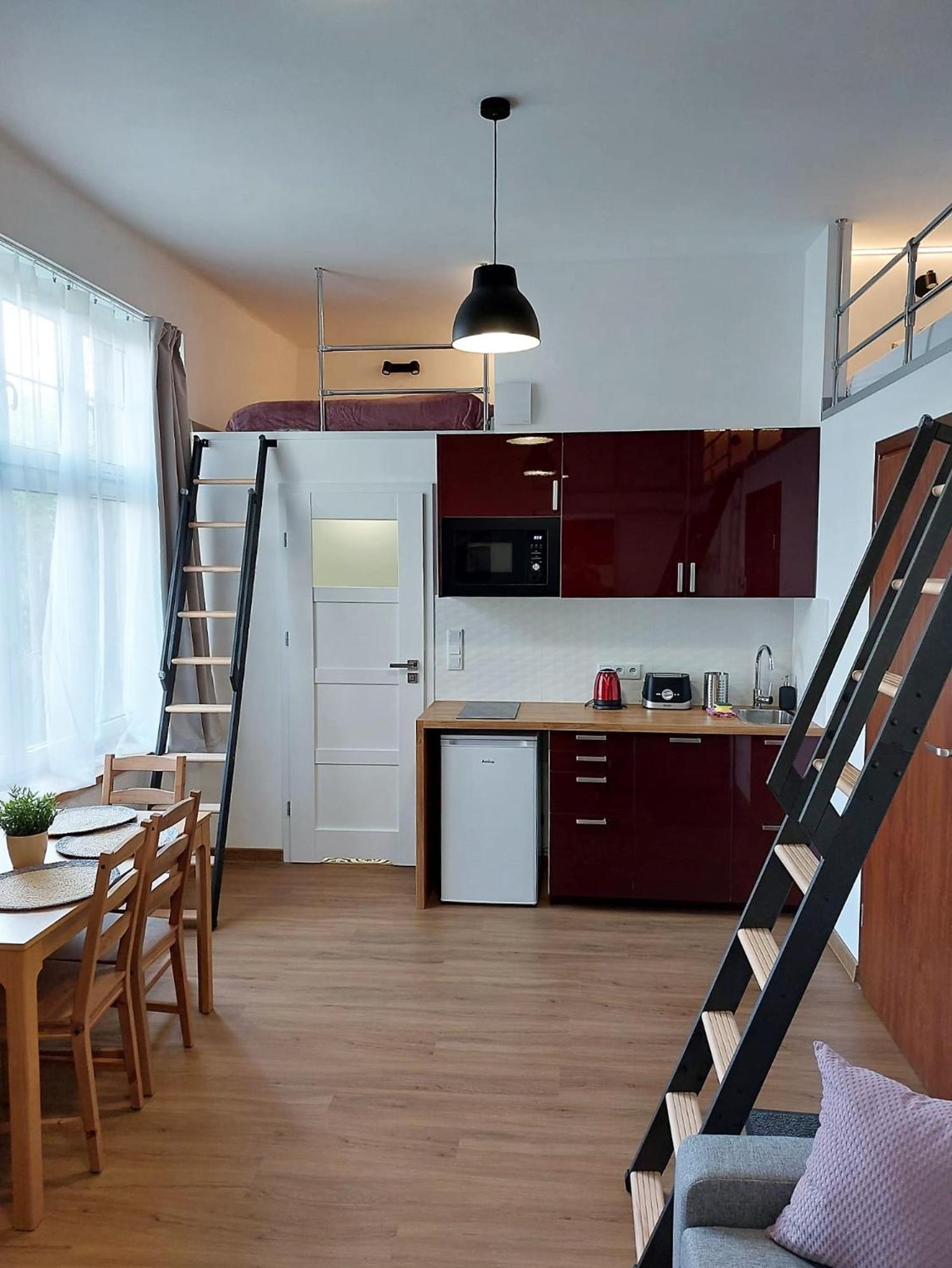 Old Town Stage Apartment One คราคูฟ ภายนอก รูปภาพ