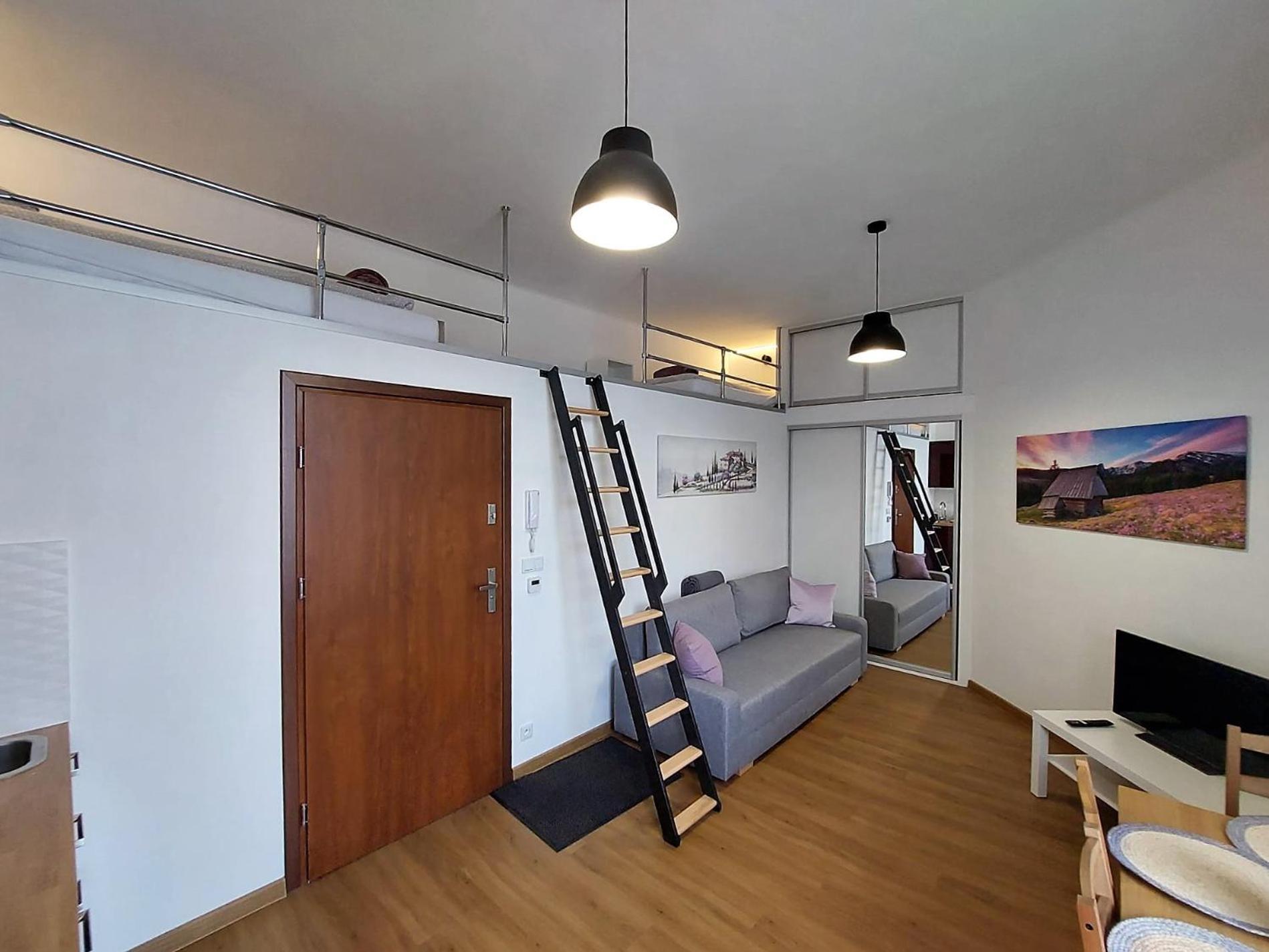 Old Town Stage Apartment One คราคูฟ ภายนอก รูปภาพ