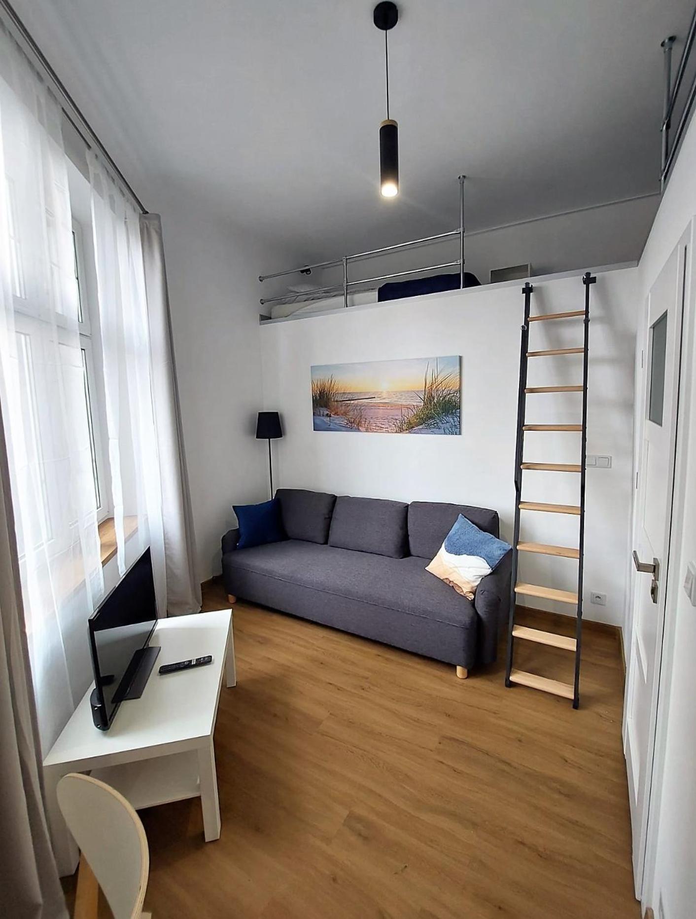 Old Town Stage Apartment One คราคูฟ ภายนอก รูปภาพ