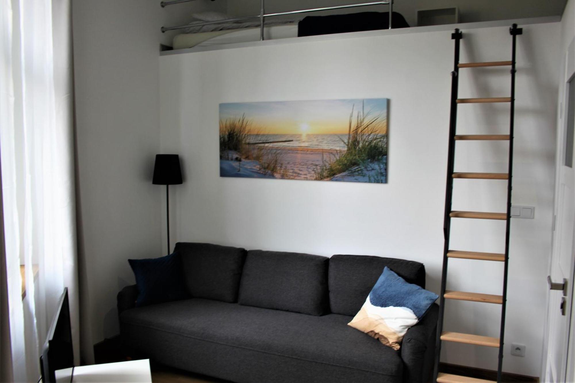 Old Town Stage Apartment One คราคูฟ ภายนอก รูปภาพ